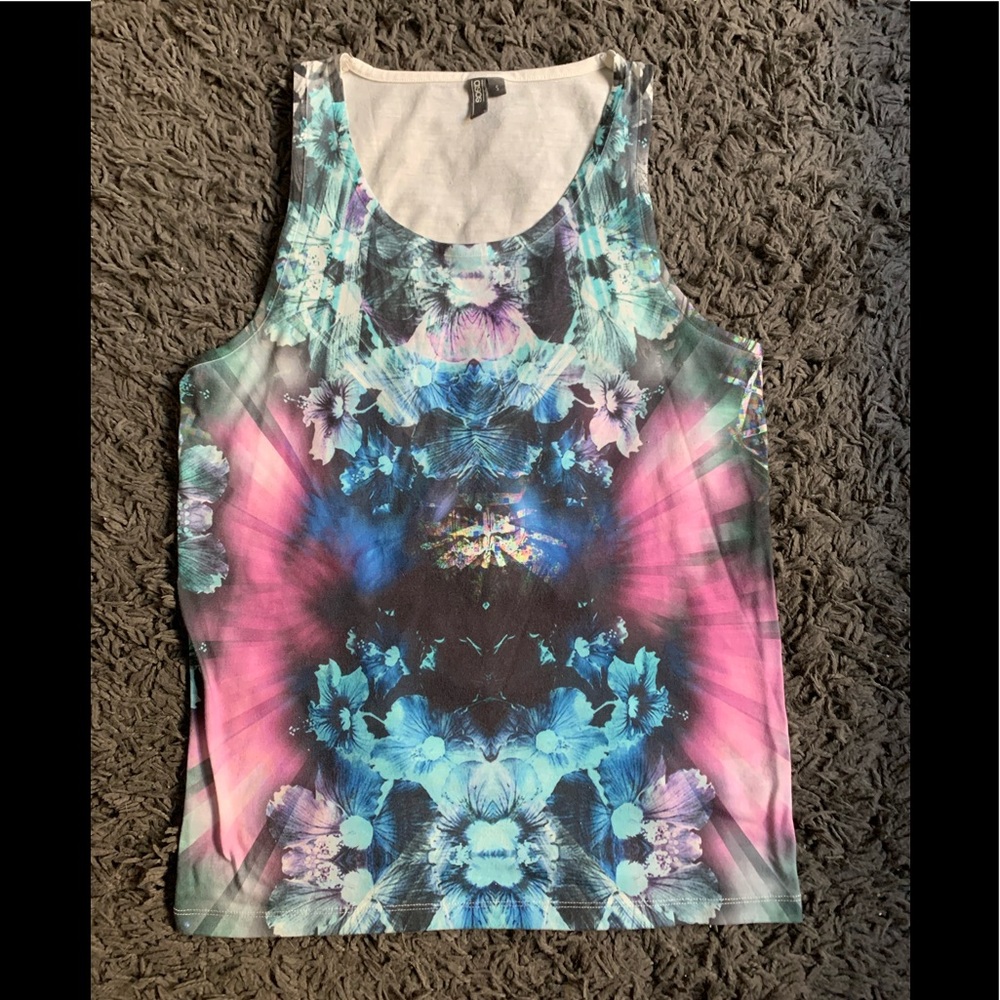 Photo-Real Abstract Tank Top - Small